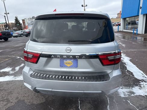 Used 2022 Nissan Armada SV w/ Cargo Package image 10