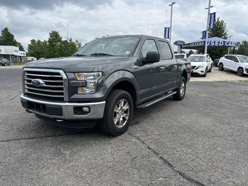 Used 2016 Ford F150 XLT w/ XTR Package AWD/4WD image 8