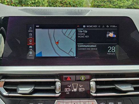 Used 2021 BMW 330i xDrive Sedan w/ Convenience Package AWD/4WD image 19