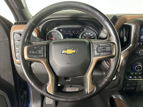 Used 2022 Chevrolet Silverado 3500 High Country w/ Snow Plow Prep/Camper Package image 12