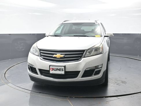 Used 2016 Chevrolet Traverse LT w/ Traveler's Package AWD/4WD image 4