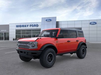 New 2024 Ford Bronco Badlands w/ Sasquatch Package