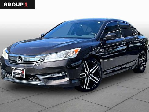 Used 2017 Honda Accord Sport image 1
