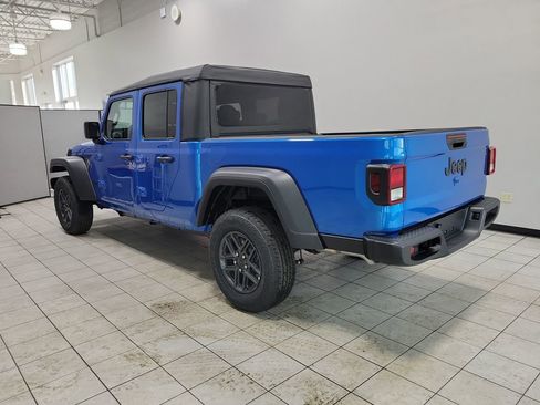 New 2026 Jeep Gladiator Sport AWD/4WD image 5