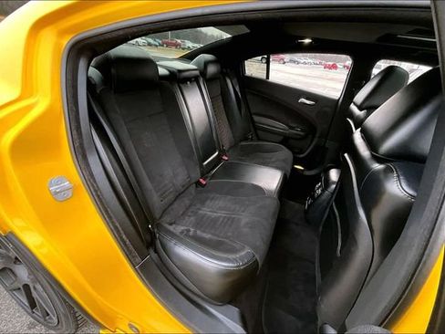 Used 2017 Dodge Charger R/T image 25