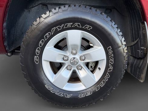 Used 2020 RAM 1500 Tradesman w/ Chrome Plus Package image 11