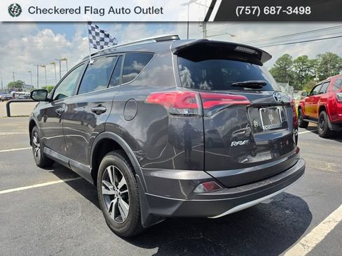 Used 2016 Toyota RAV4 XLE AWD/4WD image 5