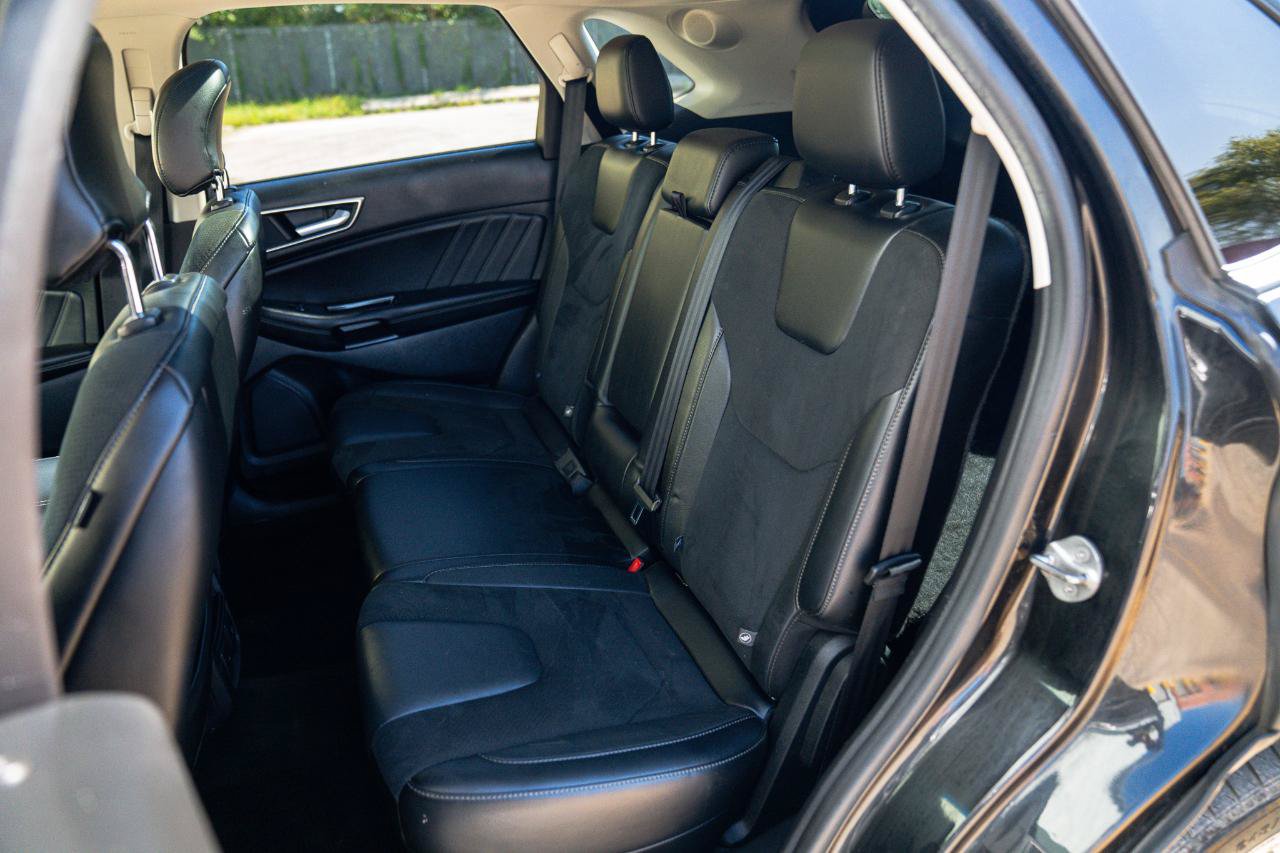 Used 2015 Ford Edge Sport w/ Equipment Group 401A AWD/4WD image 23