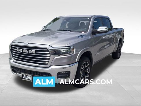Used 2025 RAM 1500 Laramie AWD/4WD image 1