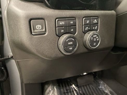 New 2025 Chevrolet Silverado 1500 LTZ w/ LTZ Convenience Package II image 31