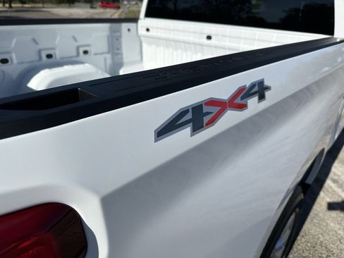 New 2026 Chevrolet Silverado 1500 Custom image 9