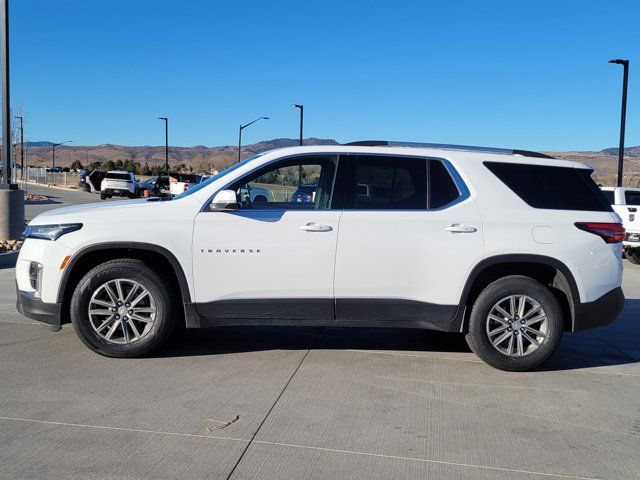 Used 2023 Chevrolet Traverse LT FWD image 2