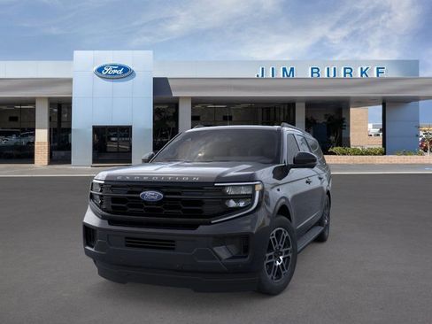 New 2026 Ford Expedition Max Active AWD/4WD image 2