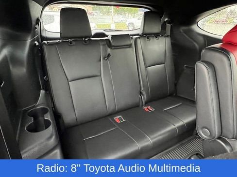 Used 2023 Toyota Highlander XSE image 15