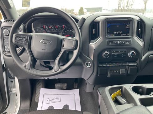 Used 2023 Chevrolet Silverado 1500 Custom Trail Boss w/ LPO, Dark Essentials Package image 12