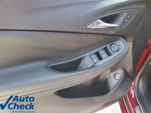 Used 2023 Buick Encore GX Select w/ Sport Touring Package FWD image 19