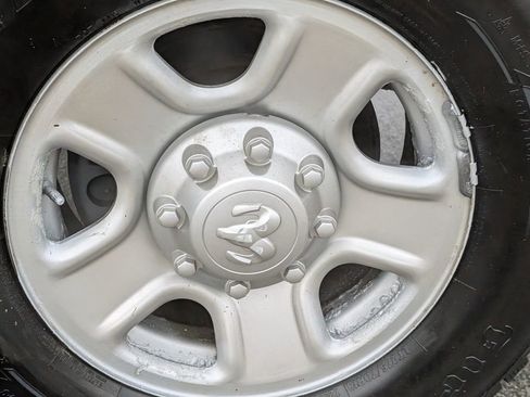 Used 2016 RAM 3500 Tradesman w/ Power & Remote Entry Group image 25