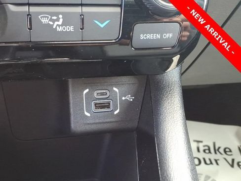 Used 2024 Jeep Compass Limited AWD/4WD image 30