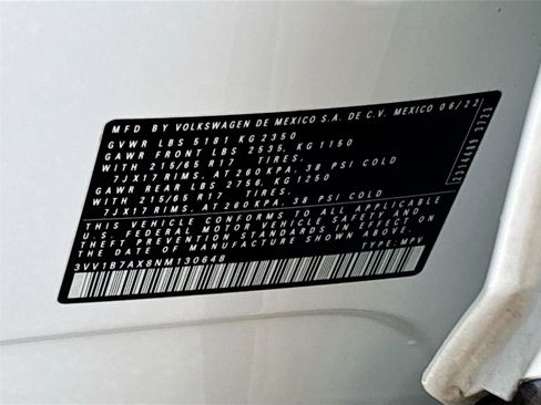 Used 2022 Volkswagen Tiguan S image 32