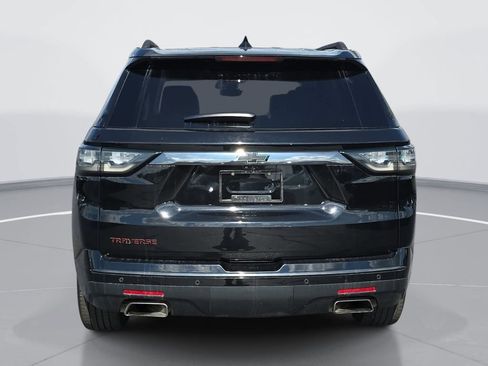Certified 2021 Chevrolet Traverse Premier w/ Redline Edition FWD image 5