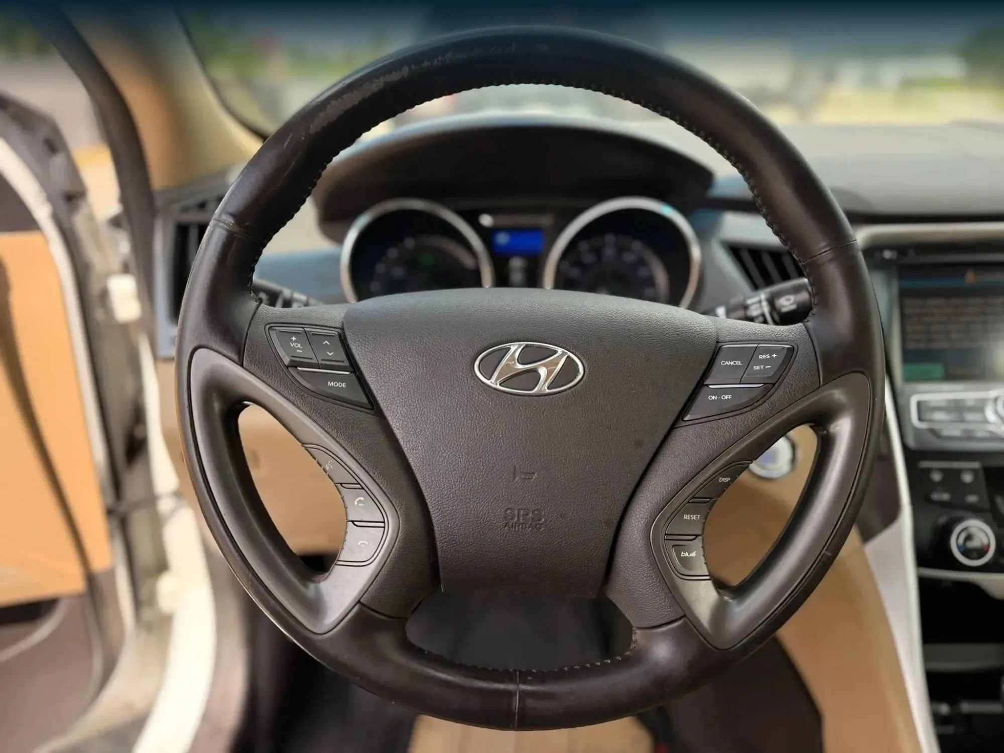 Used 2015 Hyundai Sonata Limited w/ Option Group 02 FWD image 25