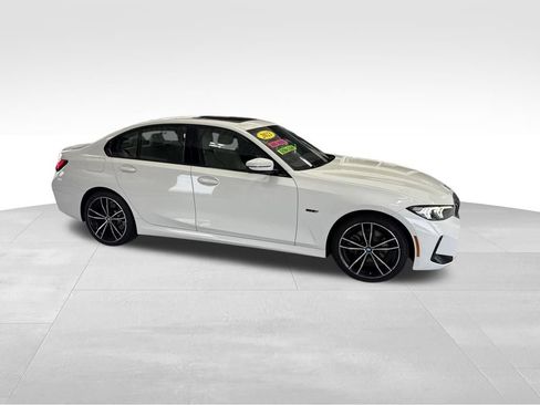 Used 2023 BMW 330e w/ M Sport Package RWD image 7