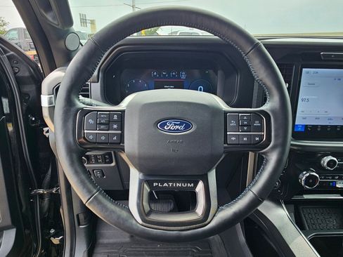 Certified 2025 Ford F150 Platinum w/ Equipment Group 702A High AWD/4WD image 18