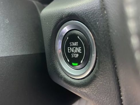 Used 2021 Chevrolet Tahoe Z71 AWD/4WD image 21