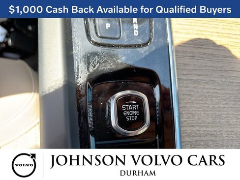 New 2026 Volvo XC60 B5 Plus w/ Protection Package Premier AWD/4WD image 21