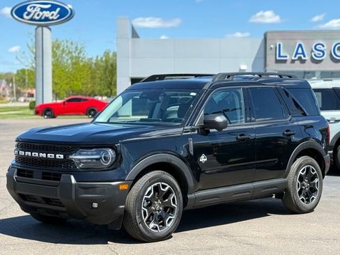 Used 2025 Ford Bronco Sport Outer Banks w/ Outer Banks Tech Package+ AWD/4WD image 33