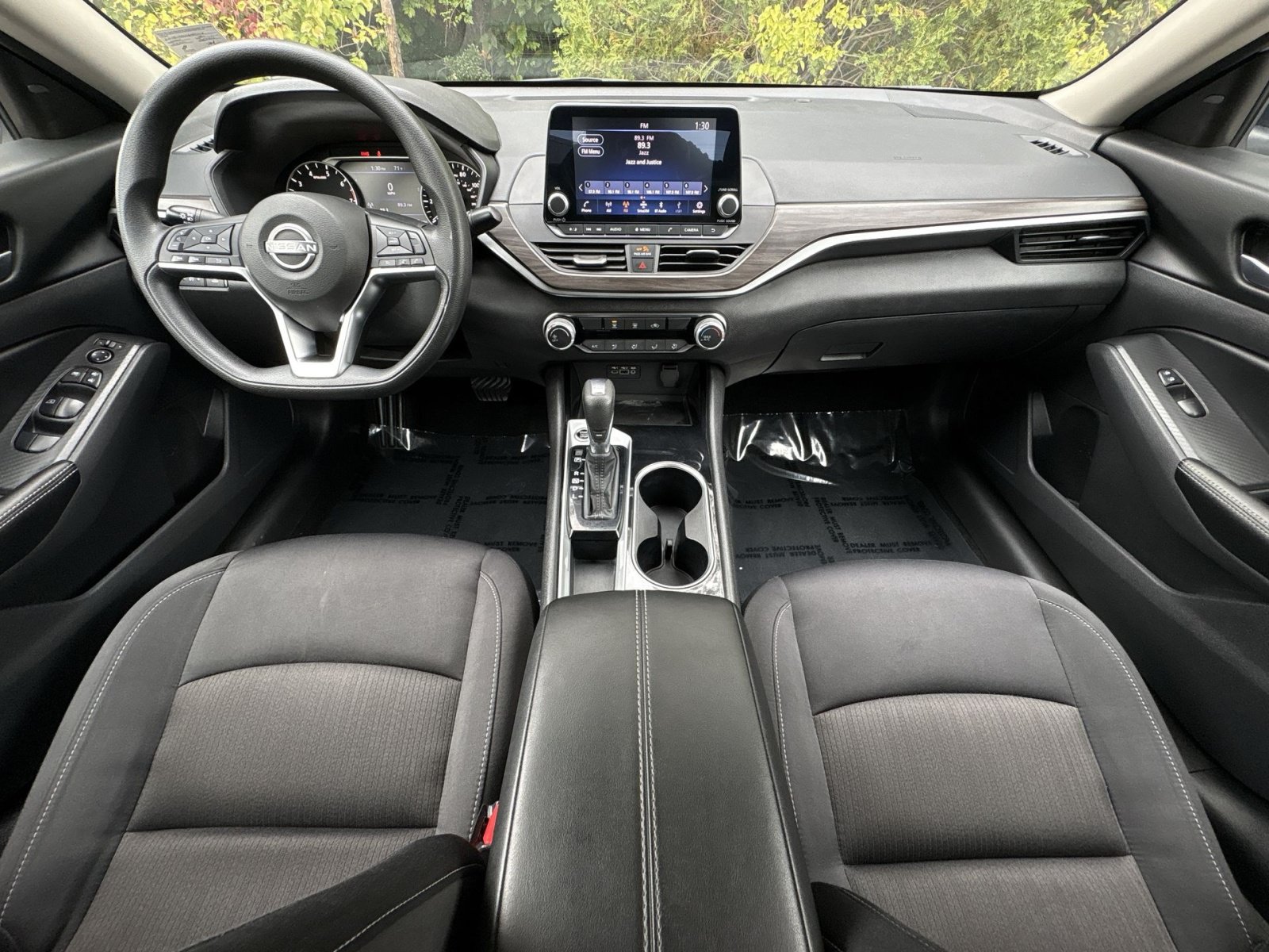 Used 2024 Nissan Altima 2.5 SV FWD image 23