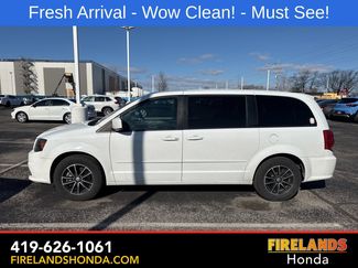 Used 2017 Dodge Grand Caravan SE video 1