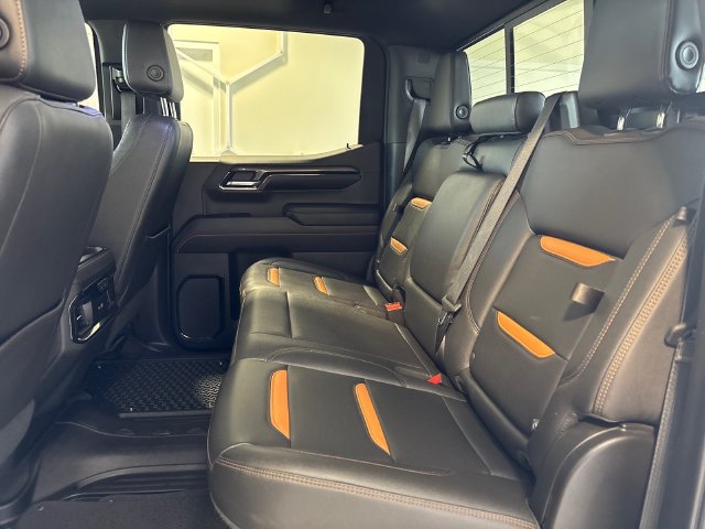 Used 2022 GMC Sierra 1500 AT4 w/ AT4 Premium Package AWD/4WD image 19