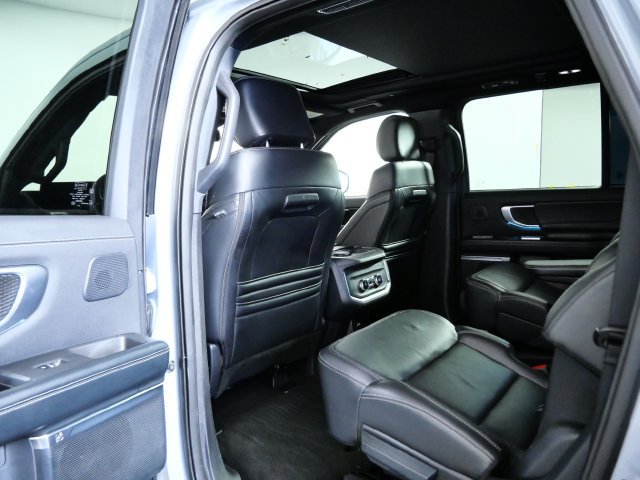 Used 2025 Ford Expedition Max Platinum w/ Stealth Performance Package AWD/4WD image 14