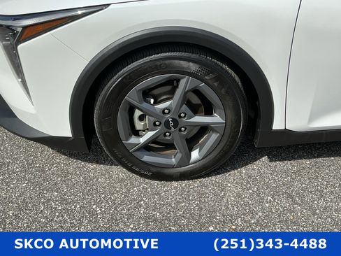Used 2025 Kia K4 LXS image 9