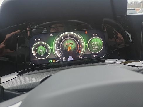 Used 2023 Volkswagen GTI SE image 28