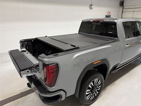 New 2026 GMC Sierra 3500 Denali Ultimate image 16