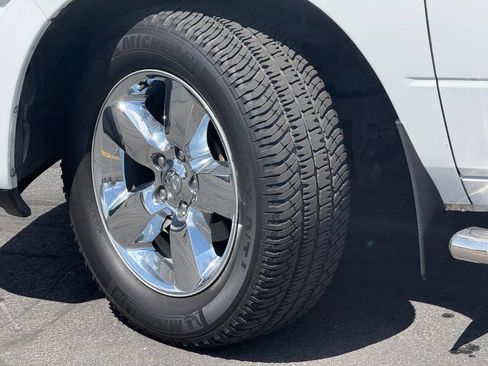 Used 2015 RAM 1500 Limited AWD/4WD image 16