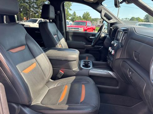 Used 2023 GMC Sierra 2500 AT4 w/ AT4 Premium Plus Package AWD/4WD image 23
