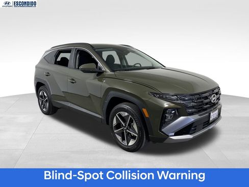 Certified 2025 Hyundai Tucson SEL AWD/4WD image 7