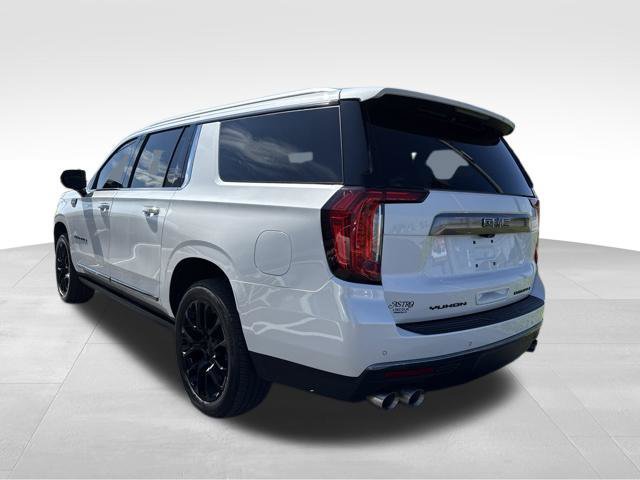 Used 2022 GMC Yukon XL Denali w/ Denali Premium Package RWD image 5