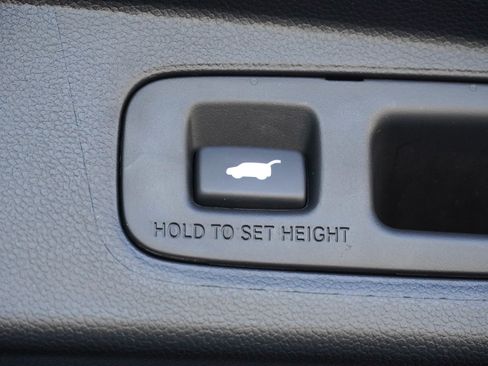 Used 2024 Honda CR-V Sport Touring image 38