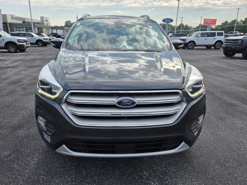 Used 2018 Ford Escape Titanium w/ Ford Safe & Smart Package AWD/4WD image 6