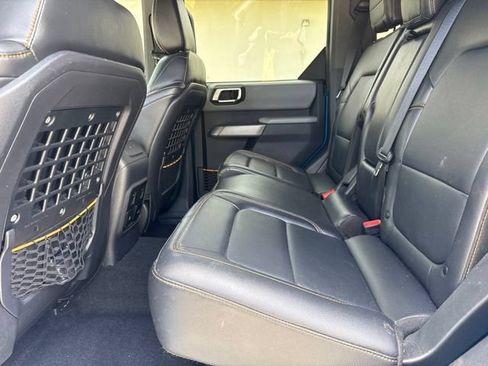 Used 2023 Ford Bronco Badlands AWD/4WD image 6