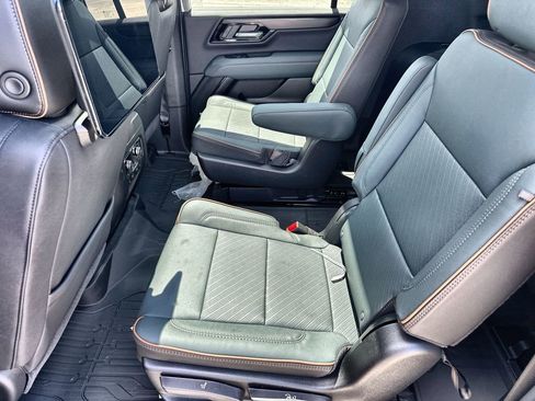 New 2026 GMC Yukon XL AT4 image 16