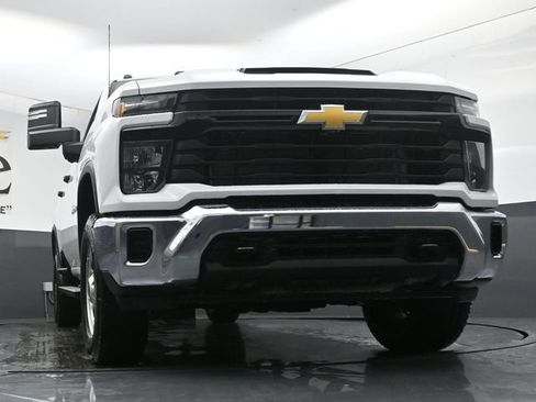 New 2026 Chevrolet Silverado 2500 W/T w/ WT Convenience Package AWD/4WD image 3