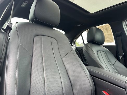 Used 2021 Mercedes-Benz A 220 image 9