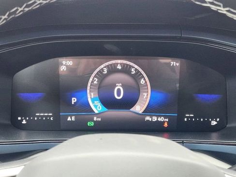 New 2024 Volkswagen Taos SE image 10