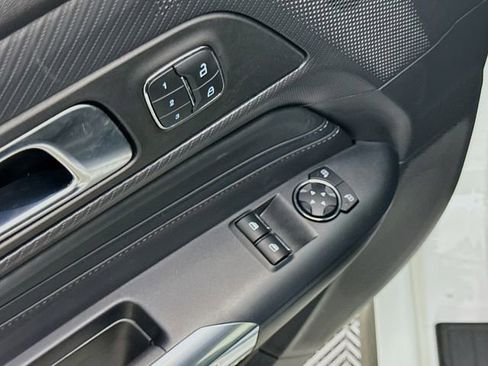 Used 2024 Ford Mustang Premium image 18