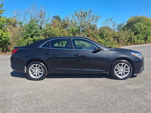Used 2013 Chevrolet Malibu LT w/ Power Convenience Package image 7